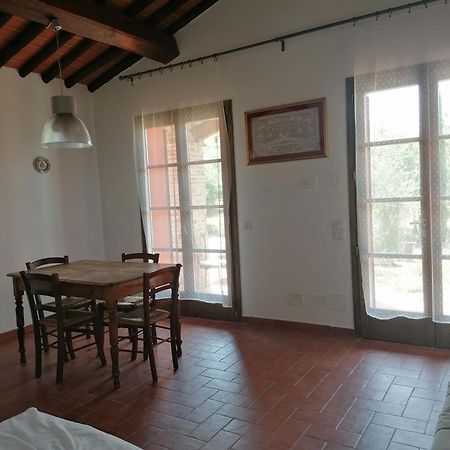 Agriturismo Borgo Stella Montespertoli Luaran gambar