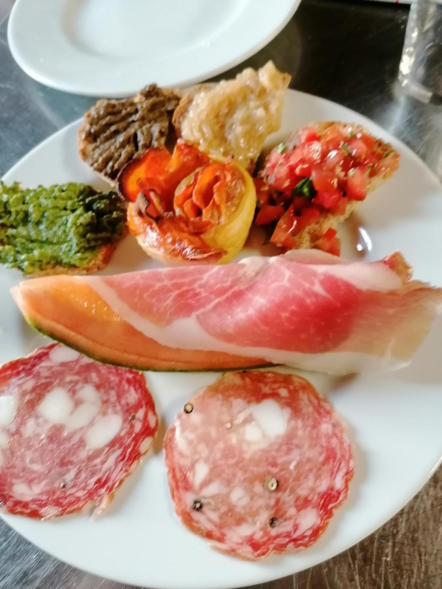 Agriturismo Borgo Stella Montespertoli Luaran gambar