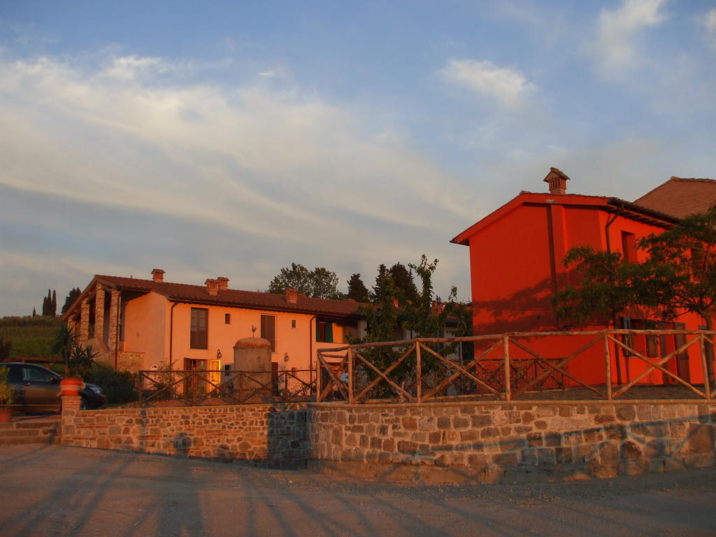 Agriturismo Borgo Stella Montespertoli Luaran gambar